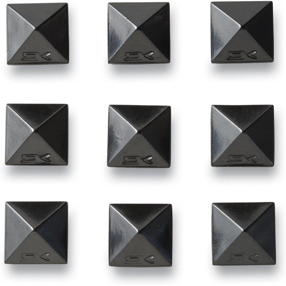 image:imagePyramid Studs Snowboard Stomp PadBlack