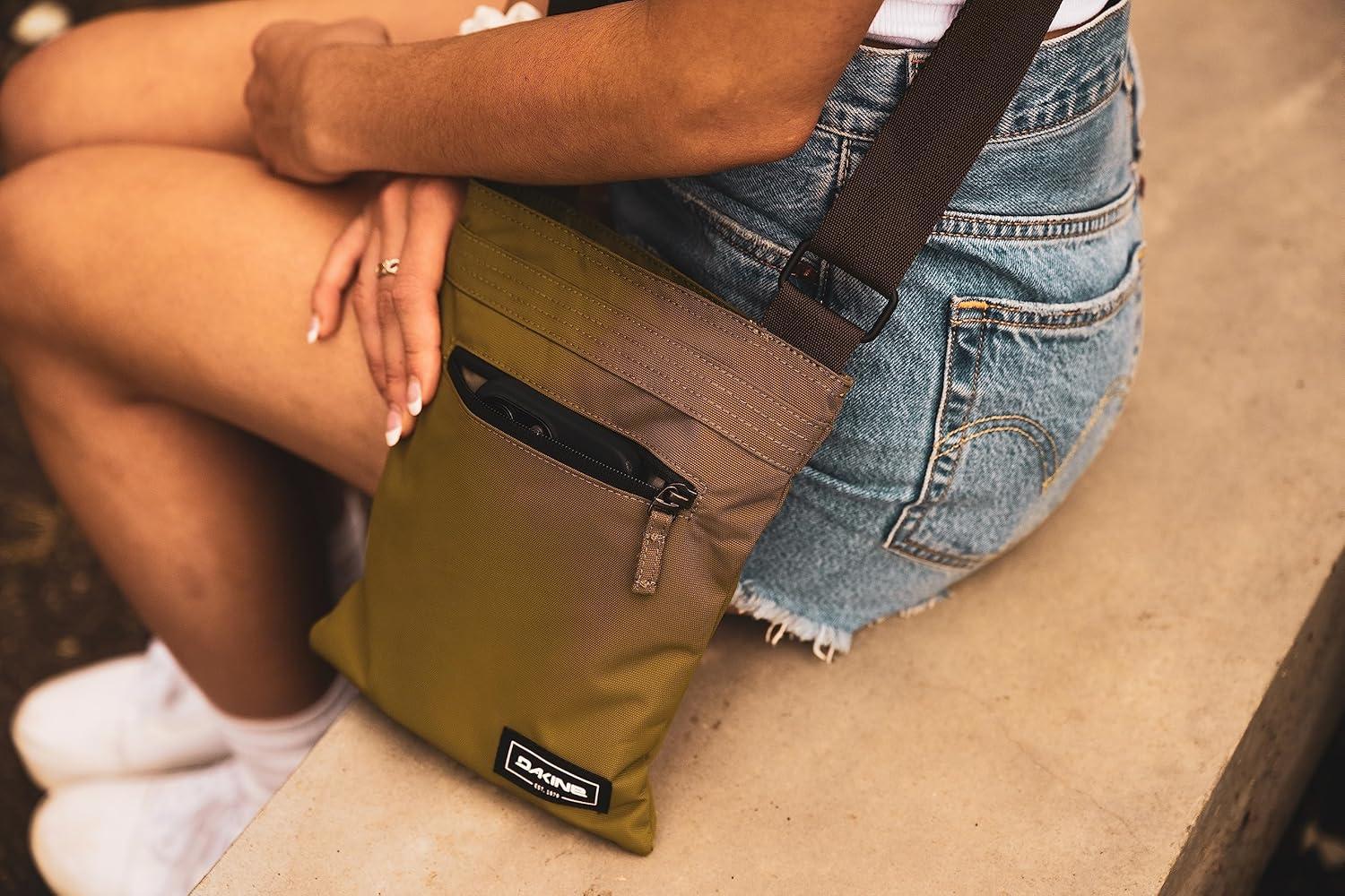 image:imageDakine JIVE CROSSBODYCascade Camo