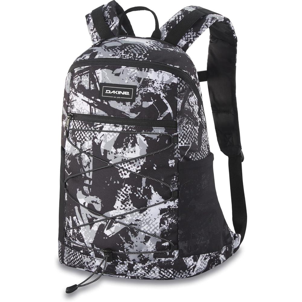image:imageDakine Wndr Pack 18L  Port Red One SizeStreet Art